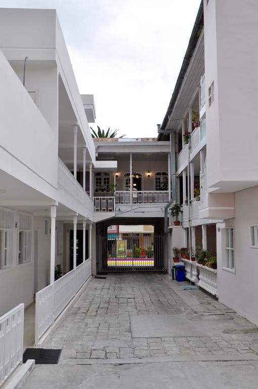 Hotel Europa Alausí Kültér fotó