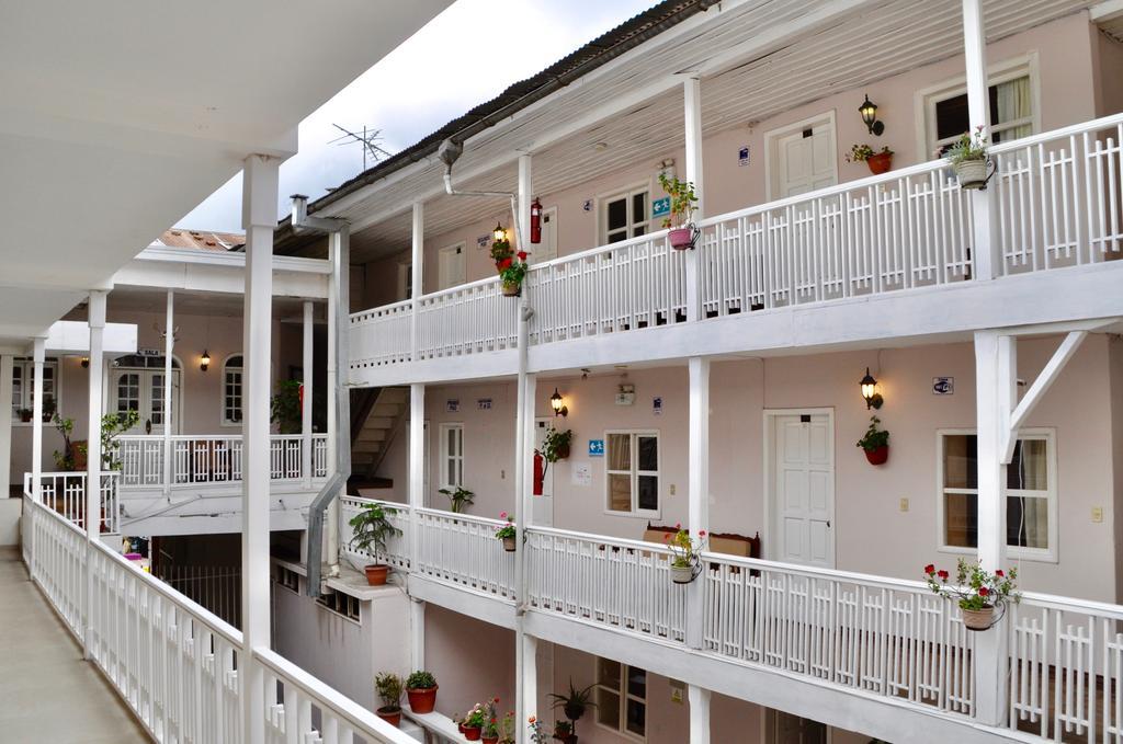 Hotel Europa Alausí Kültér fotó
